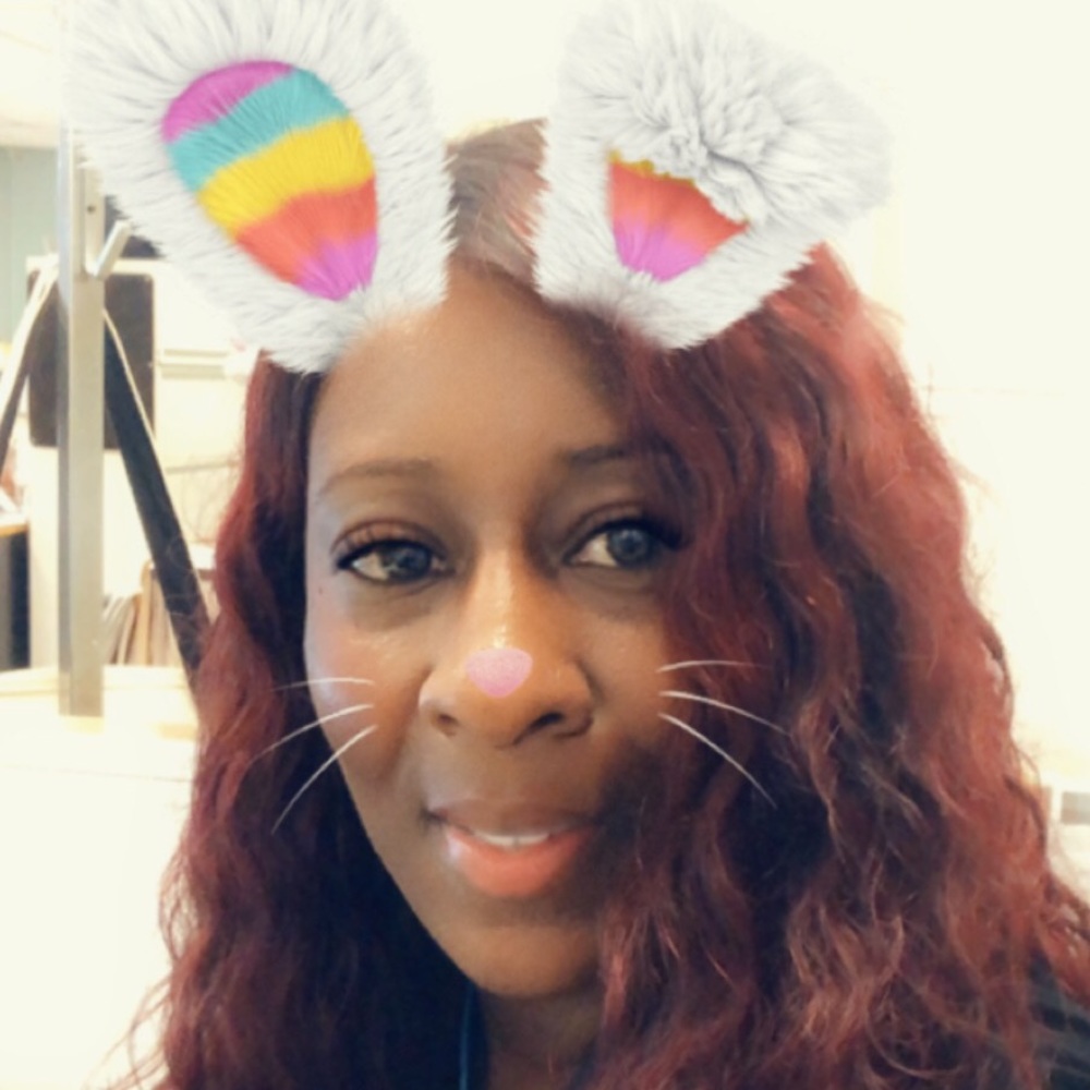 Meet your Posher, Pamela